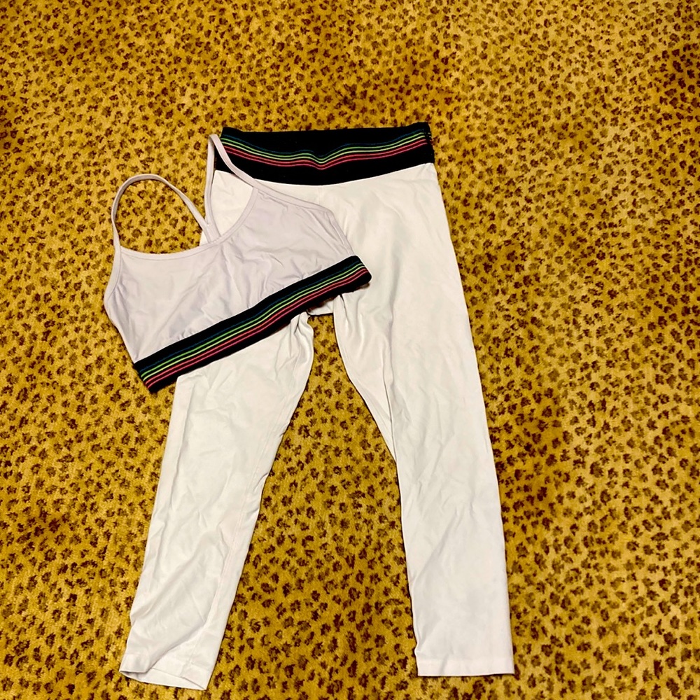 2-piece workout set by Nylora